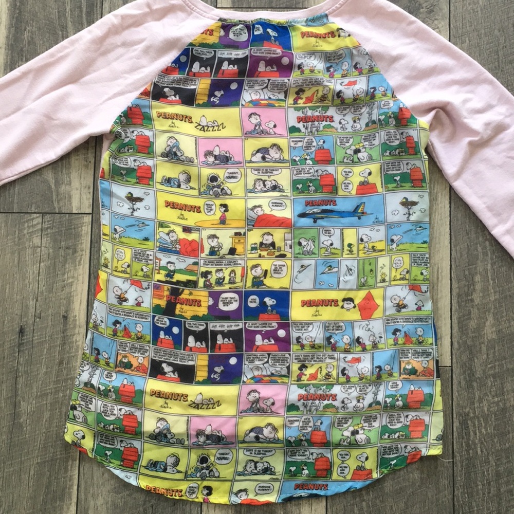 Peanuts sweater - Picture 3 of 3